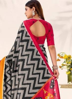 Black tassar silk leheriya printed saree with unstitched blouse 2