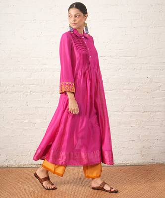 Fuchsia pink embroidered chanderi kurta set 3