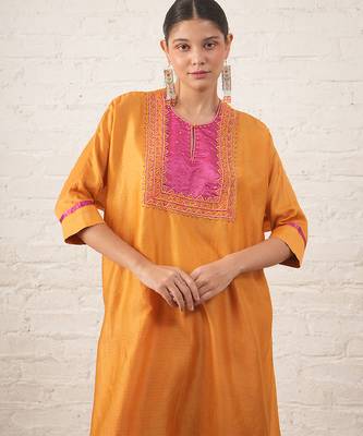 Mustard yellow embroidered chanderi kurta set 4
