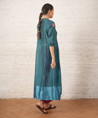 Teal blue embroidered chanderi kurta set 4