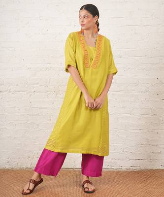 Lime green embroidered chanderi kurta set 2