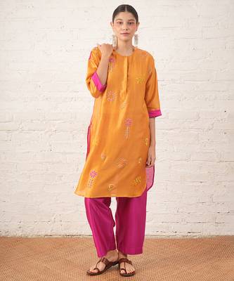 Mustard yellow embroidered chanderi kurta set 2