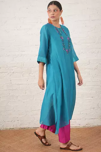 Teal blue embroidered chanderi kurta set
