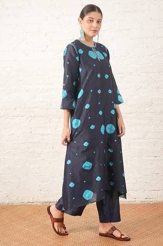 Navy blue embroidered chanderi kurta set