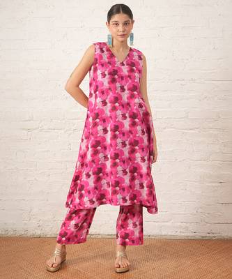 Pink floral printed chanderi kurta set 1
