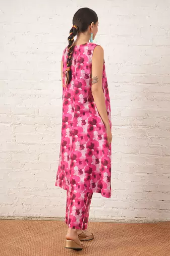 Pink floral printed chanderi kurta set