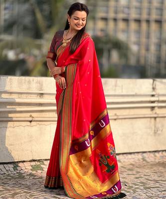 Red organza zari weaving saree with matching blouse piece 3