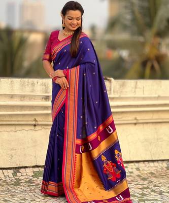 Blue organza zari weaving saree with matching blouse piece 3