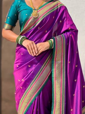 Purple organza zari weaving saree with matching blouse piece 5