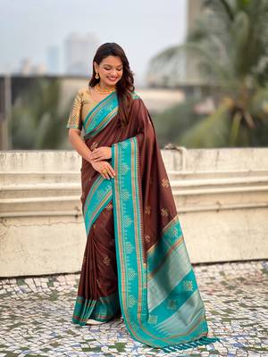 Chocolate border traditional butti & geometric zari work rich woven pallu design 3