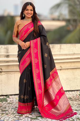 Black border traditional butti & geometric zari work rich woven pallu design