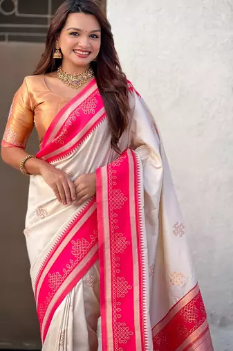 Off white border traditional butti & geometric zari work rich woven pallu design