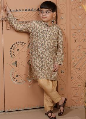 Beige printed cotton silk kurta set 4