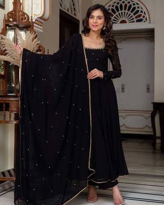 Black blooming party wear embroidery suit set 1