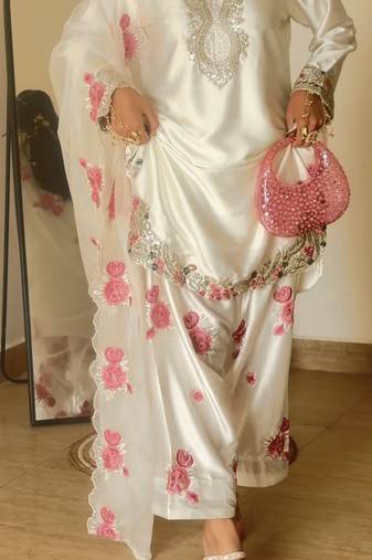 Kedarfab women's pure silk floral motiff embroidered farshi salwar suit with dupatta set