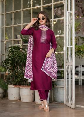  maroon silk blended kurta set 2