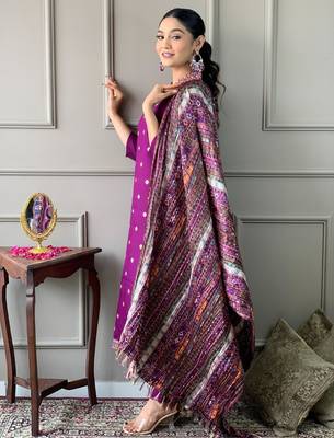 purple silk blended embroidered kurta 4