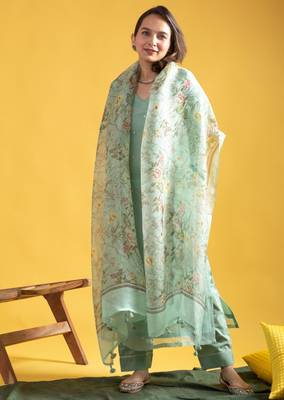 pastel green silk blended kurta set 3