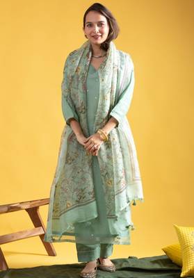 pastel green silk blended kurta set 4