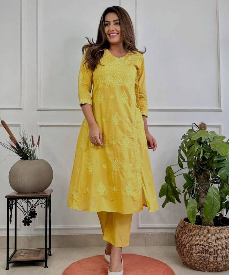 Mustard yellow embroidered kurta