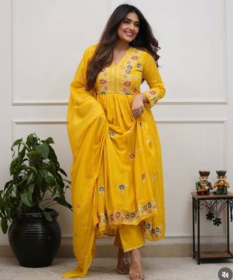 yellow flared kurta set 5