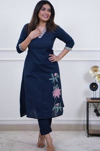 Navy blue embroidered kurta