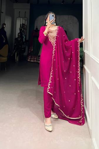 rani- pink festive kurta set