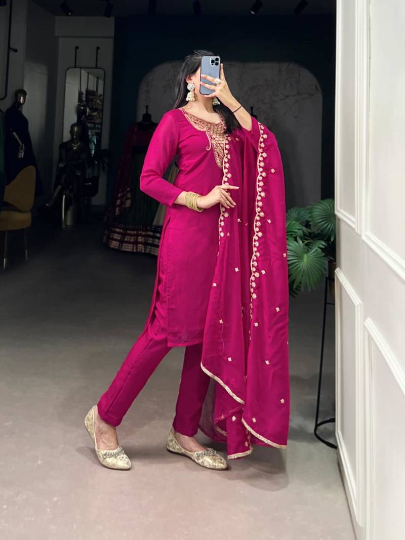 rani- pink festive kurta set