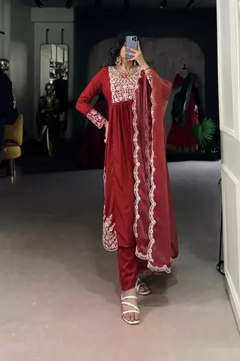 red  embroidered kurta set