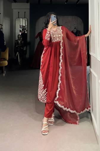red  embroidered kurta set
