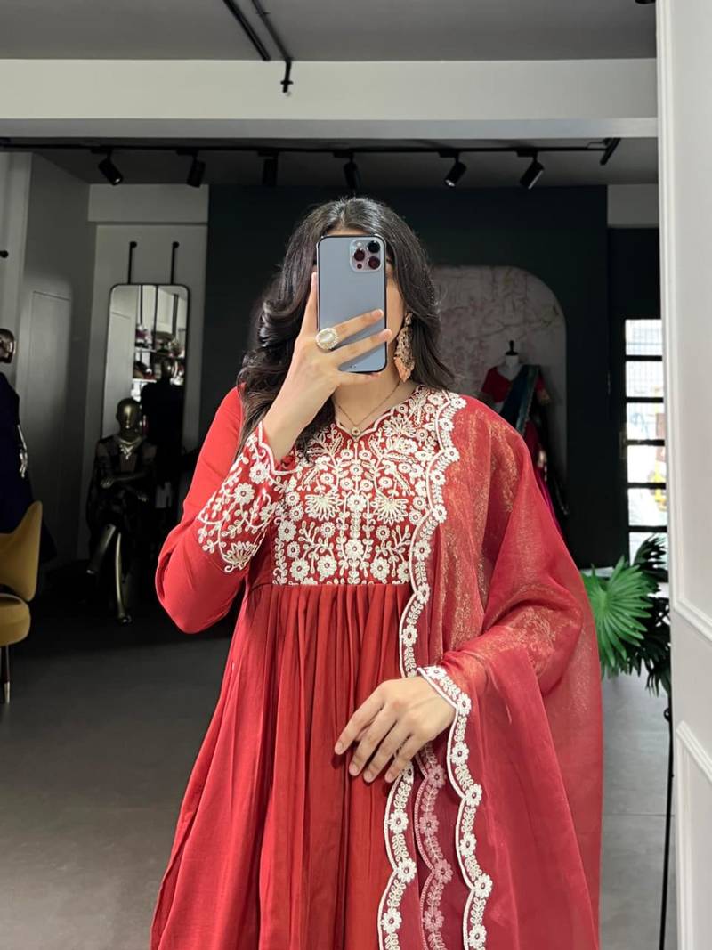 red  embroidered kurta set