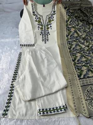 white embroidered designer kurta set 4
