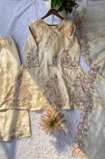 cream embroidered kurta set