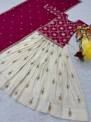 Pink & white Embroidered Lehenga 2