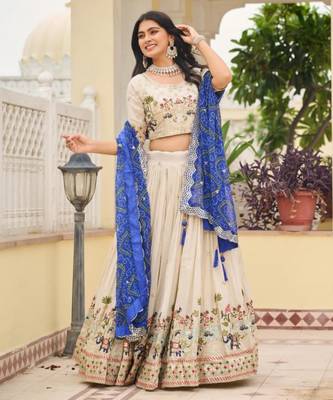 Royal-blue Bandhani Dupatta Lehenga Set 2