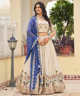Royal-blue Bandhani Dupatta Lehenga Set 4