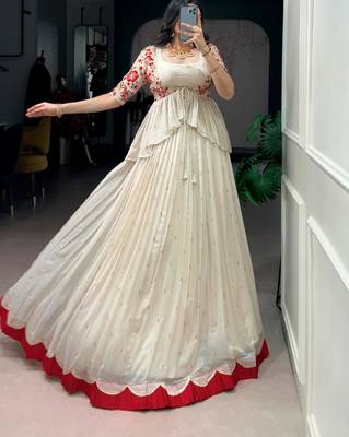 Off-White Lehenga with Red Border 3