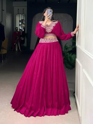 Rani-Pink Embroidered Lehenga 2
