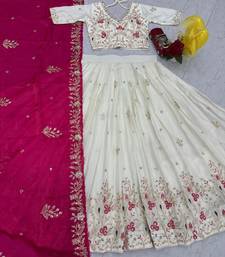 Off-white Lehenga with Pink Dupatta