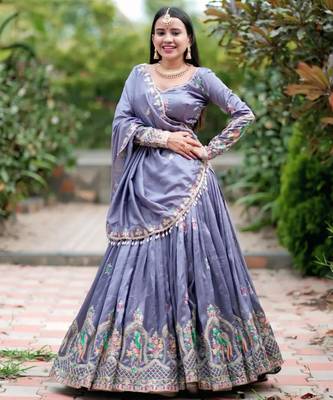 LIGHT PURPLE Embroidered Designer Lehenga 1