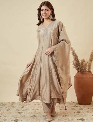 beige designer kurta set 1