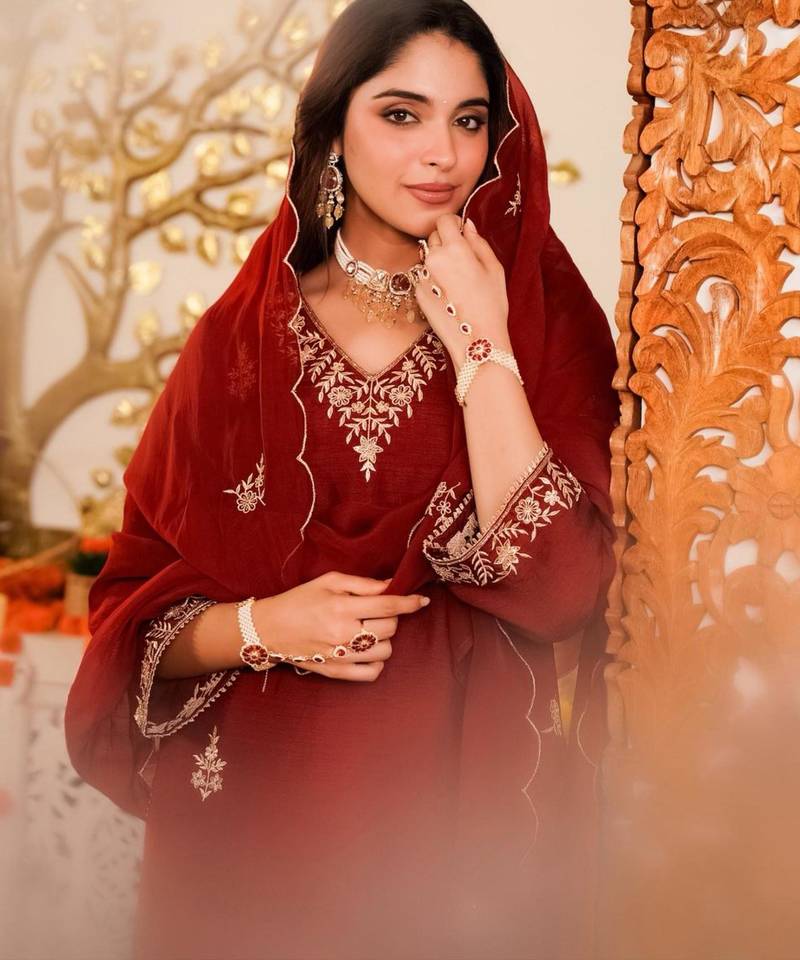 Red festive kurta set with dupatta