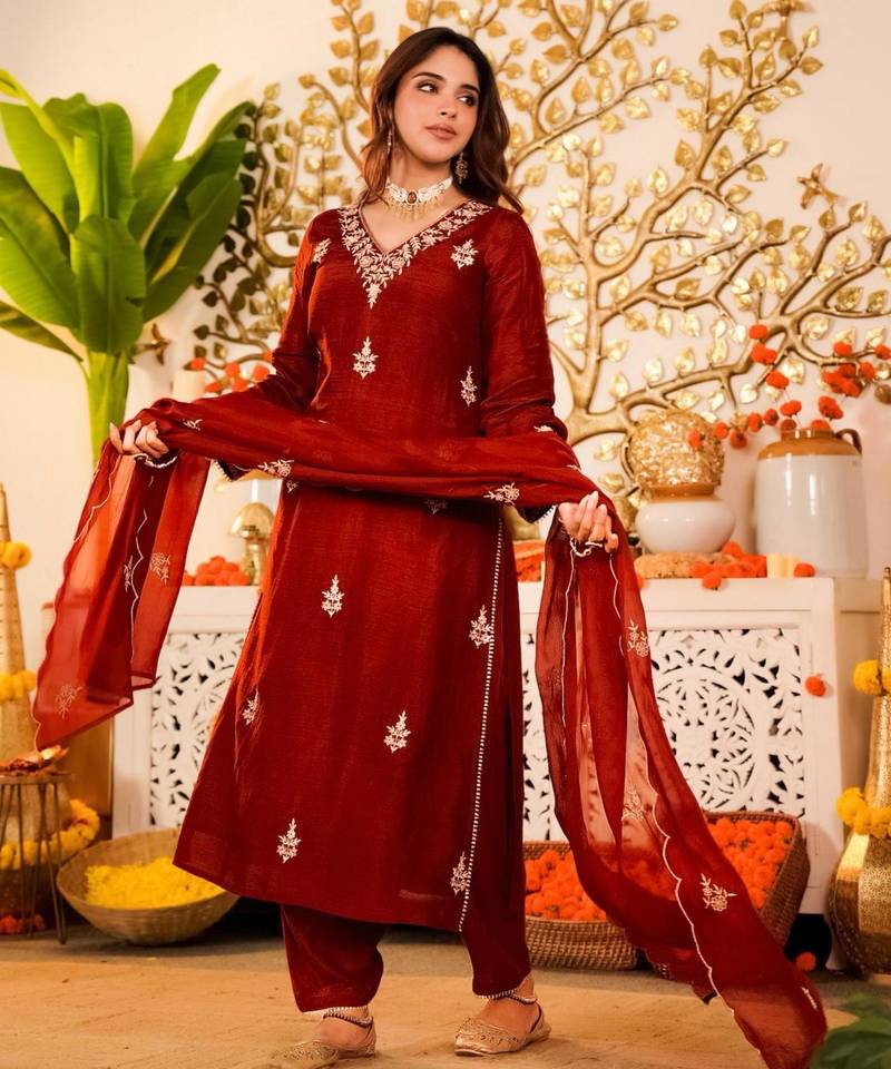 Red festive kurta set with dupatta