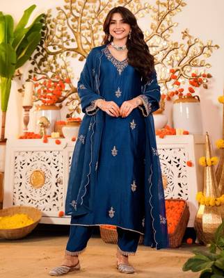 Light navy blue festive kurta set 1