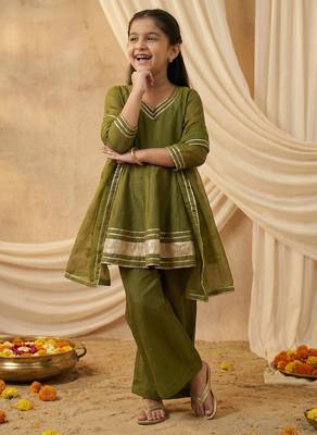 Girl's crunchy silk a-line kurta palazzo with dupatta set 2