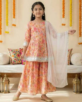 Girl's silk blend floral print a-line kurta sharara with dupatta set 2