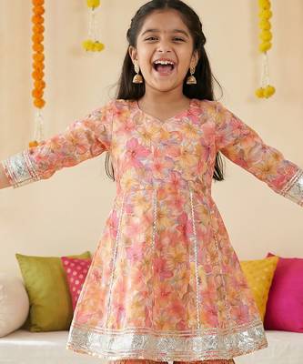 Girl's silk blend floral print a-line kurta sharara with dupatta set 4
