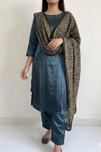 Mirror work suit set