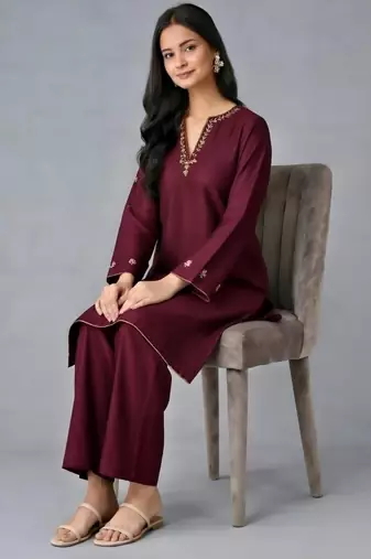 Maroon embroidered rayon kurta set