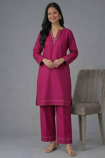Pink embroidered rayon kurta set